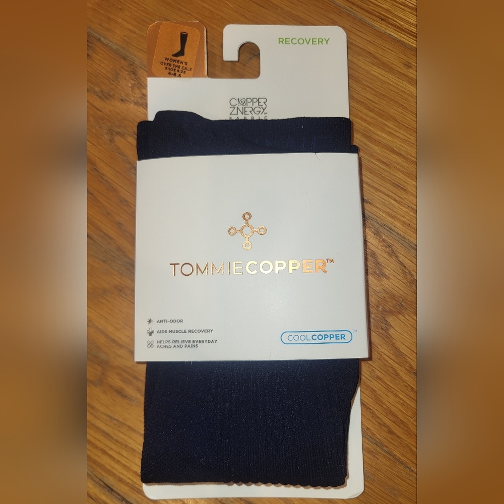 Tommie Copper Women "Recovery-Cool" Over The Calf Socks:Midnight Navy SZ.4-6.5